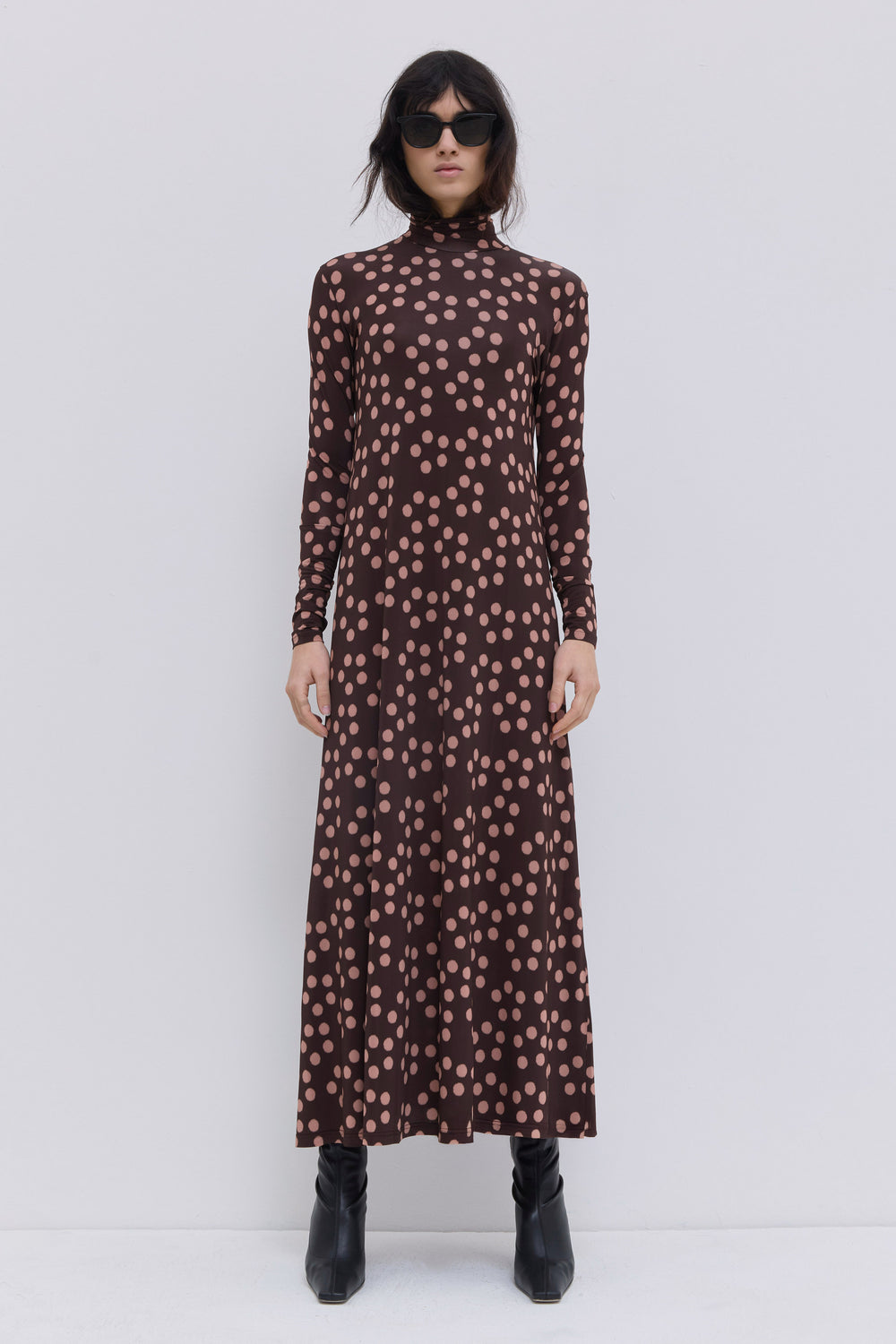 Dewika Turtleneck Dress