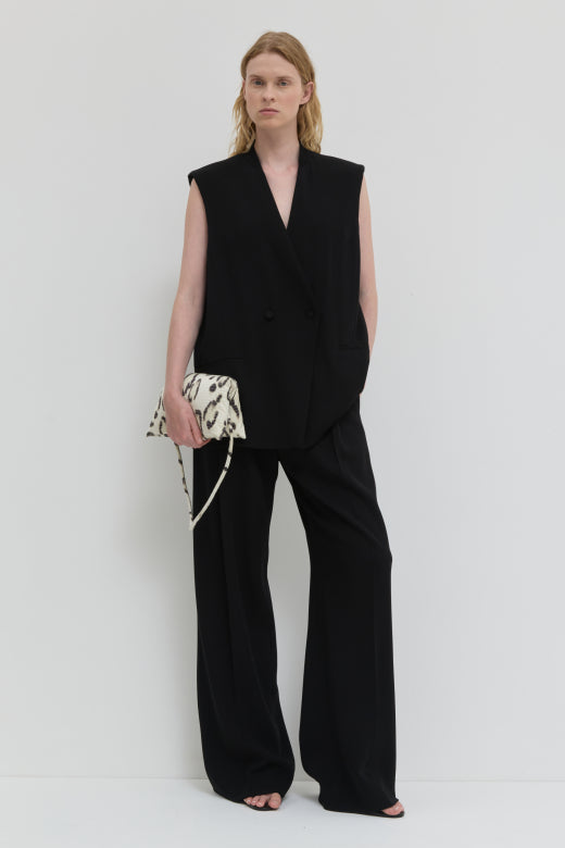 Judrio Sleeveless Blazer