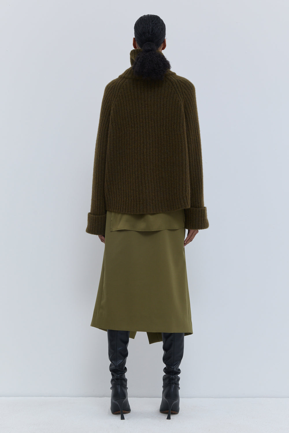 Kalda military green chunky rib knit sweater by Christian Wijnants