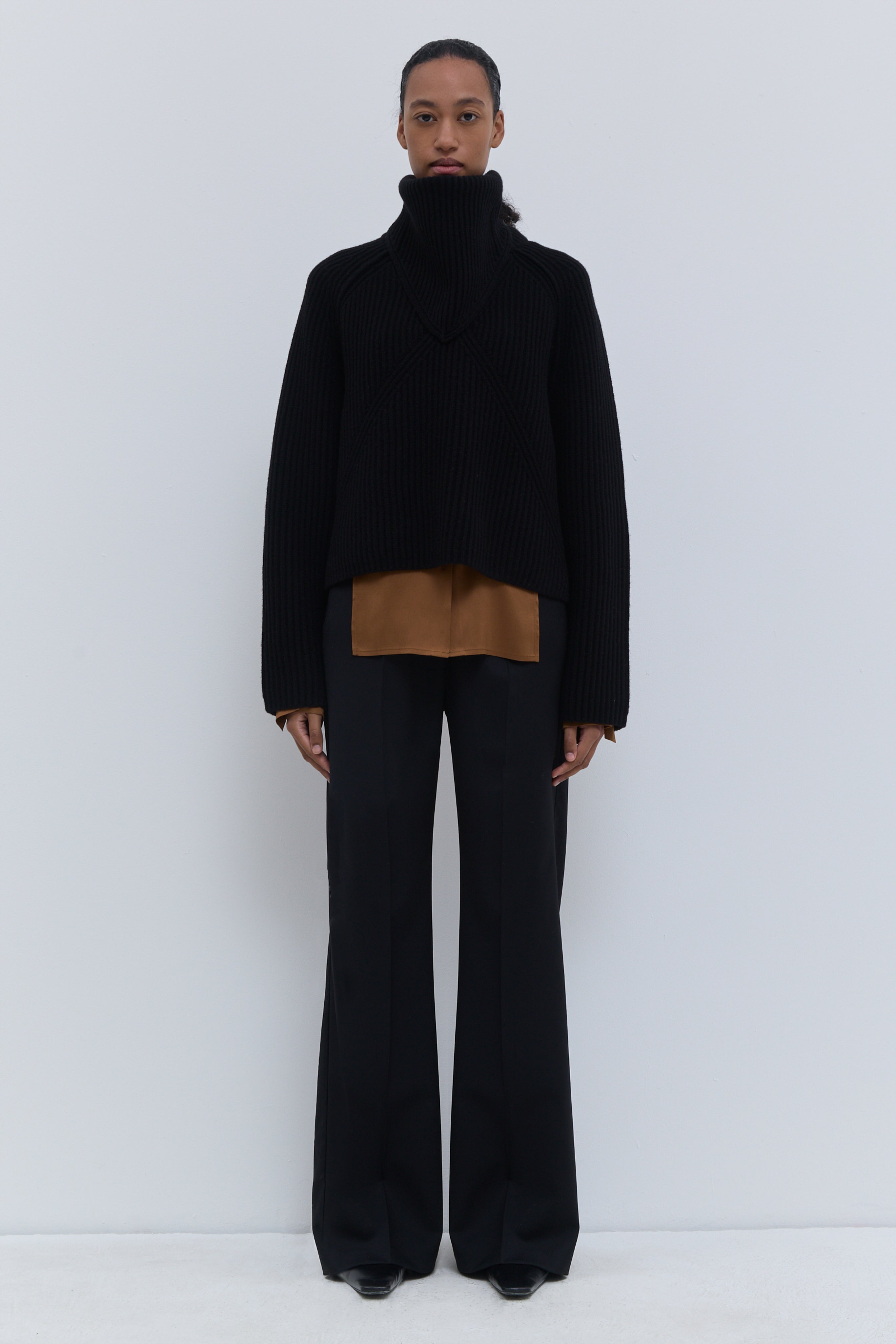 Kapri black ribbed knit hat scarf by Christian Wijnants