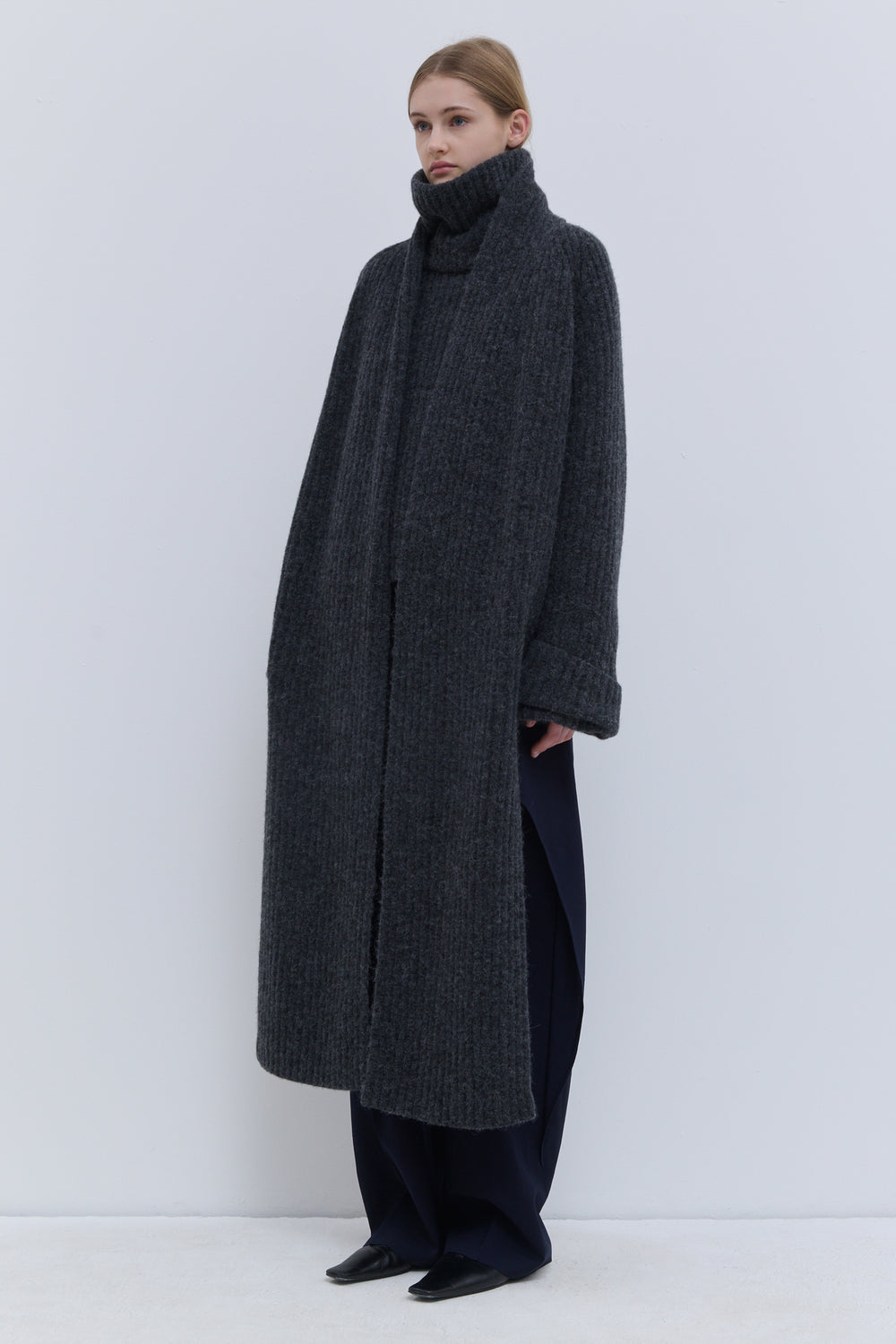 Keleko anthracite knitted cardigan with shawl collar by Christian Wijnants