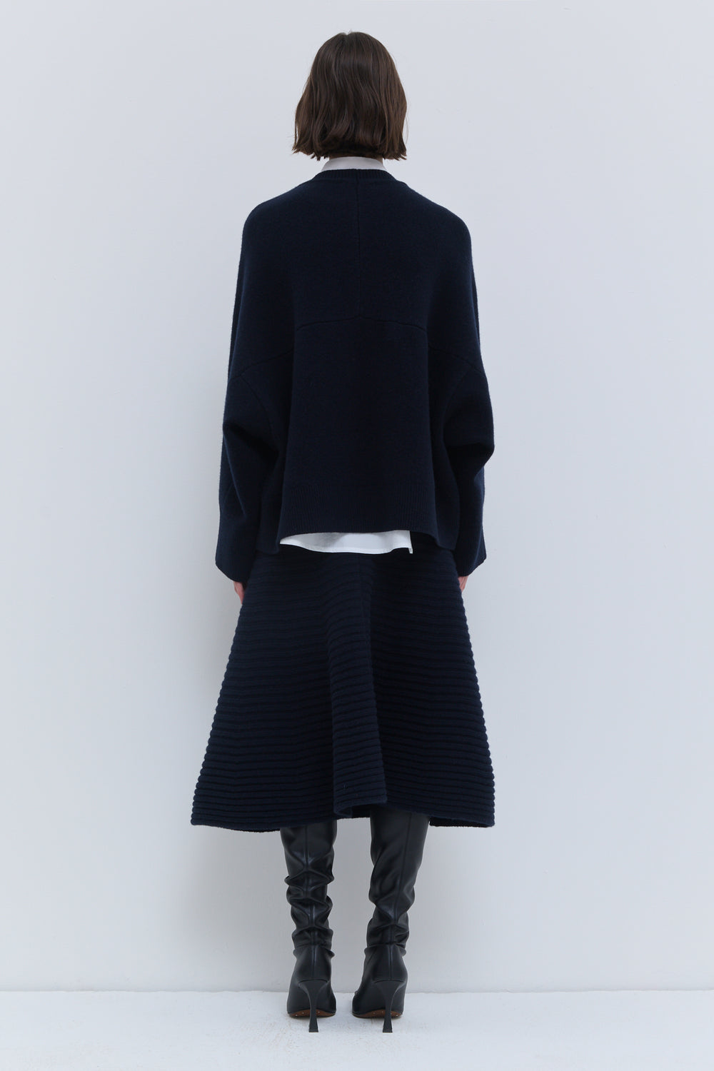 Kikki relaxed fit dark marine sweater