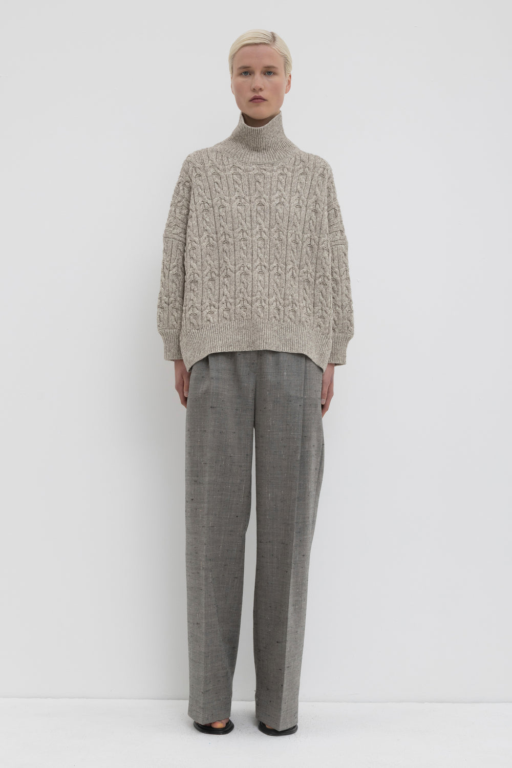 Kwisis Turtleneck Top