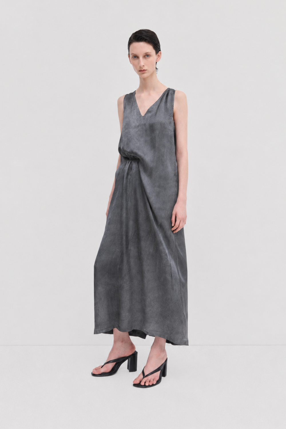 Dalta V-Neck Dress