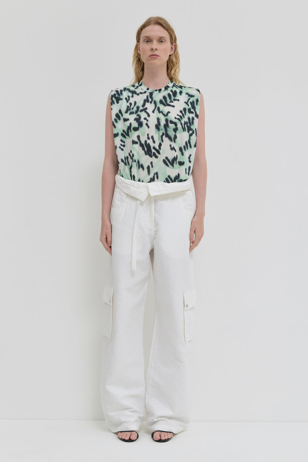 Tabansir Sleeveless Top