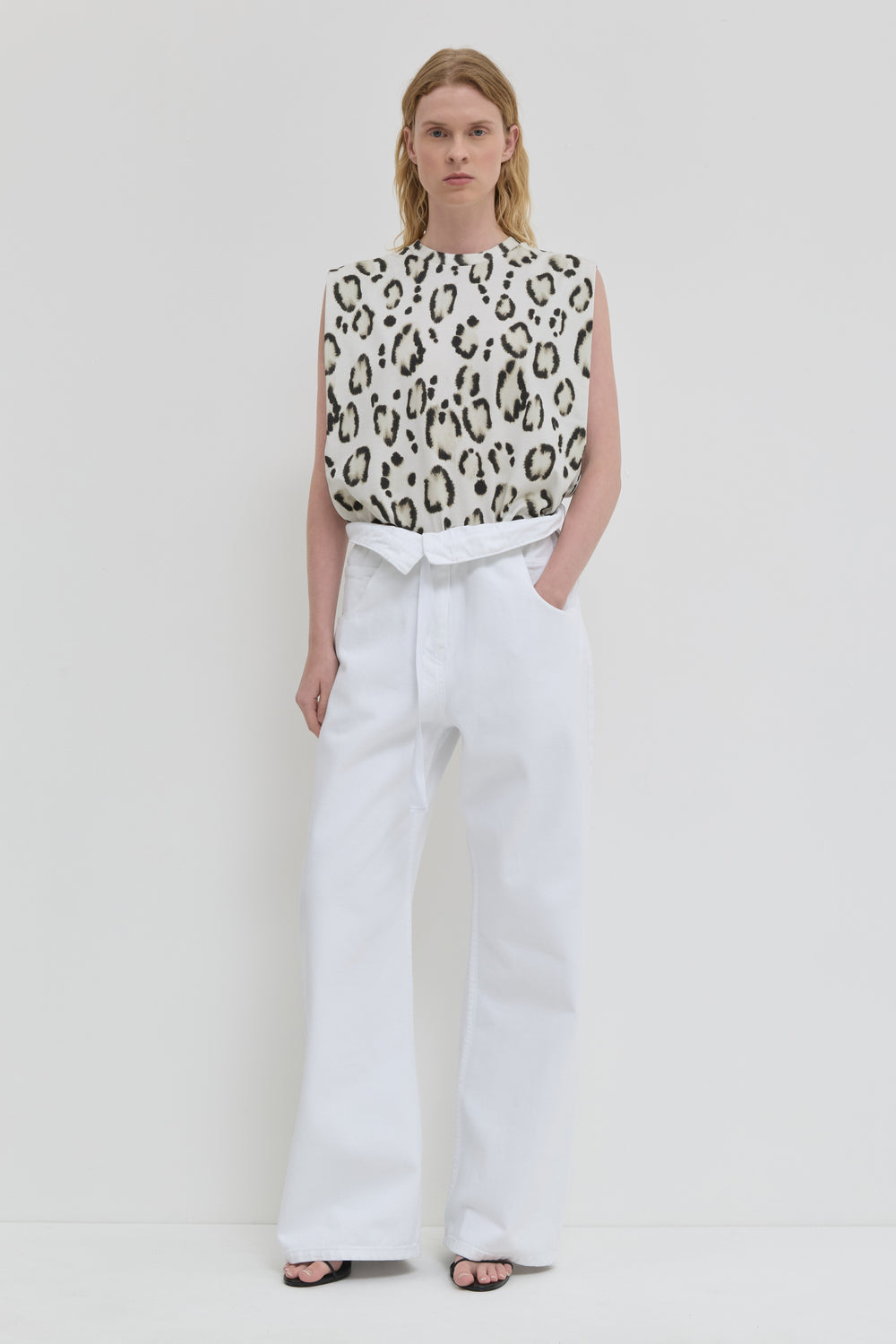 Tabansir Sleeveless Top