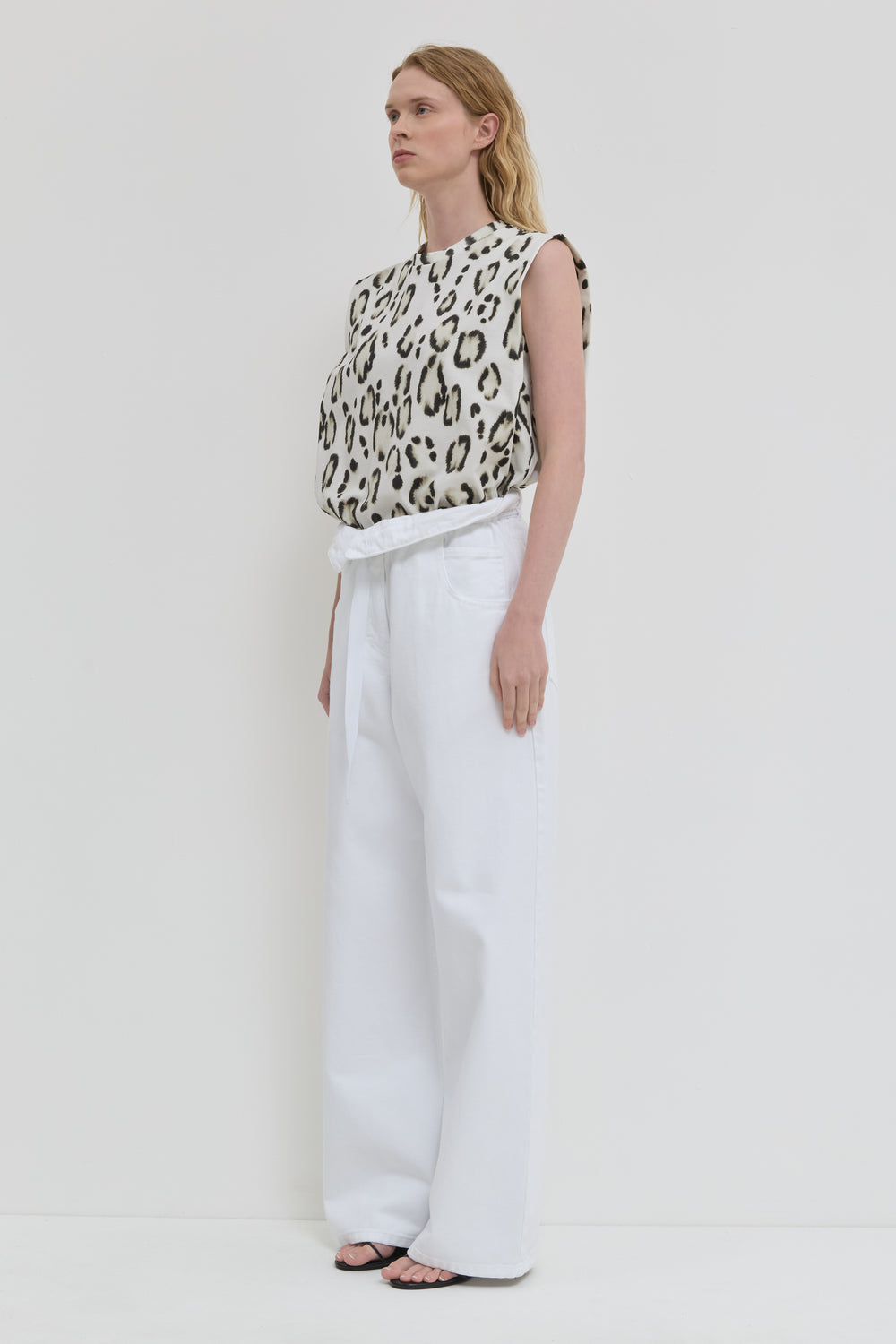 Tabansir Sleeveless Top