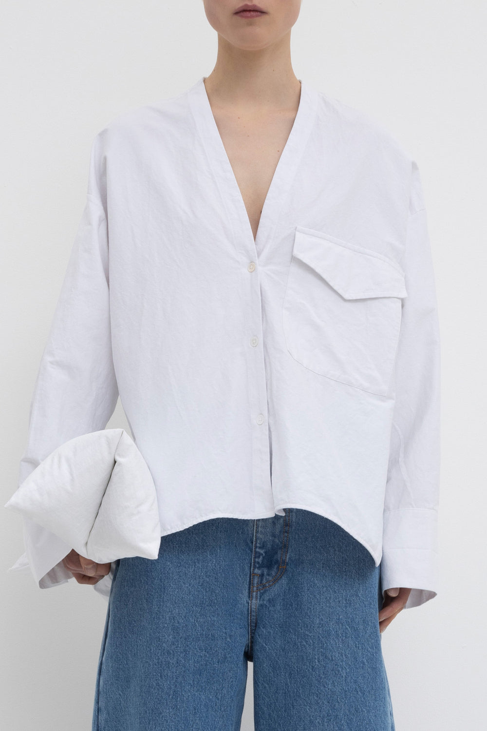 Tariez V-Neck Shirt