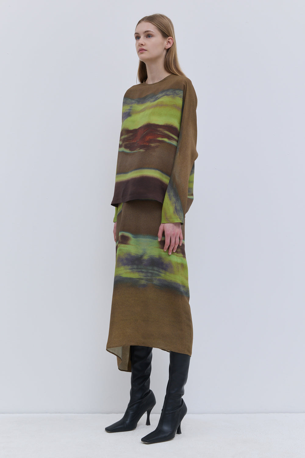 Tavax Silk Batwing Sleeve Top